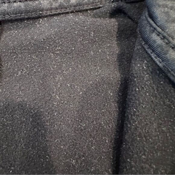 Nike Pro Black Dri-FIT Snakeskin Print Quarter Zip; Fleece Lined; Size Large - Picture 4 of 8